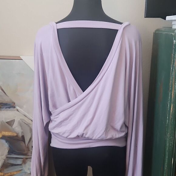 Express Batwing Top   - Picture 6 of 10